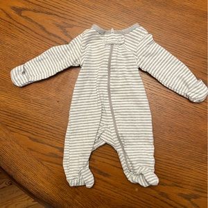 Grey and white gender neutral onesies in great shape